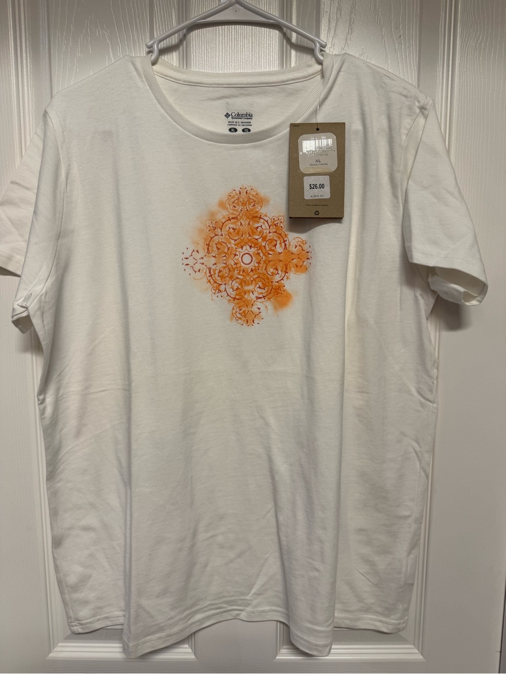 Columbia women’s White Short-Sleeve Graphic Tee with Orange Motif XL